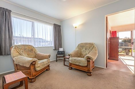 Photo of property in 4 John F Kennedy Drive, Milson, Palmerston North, 4414