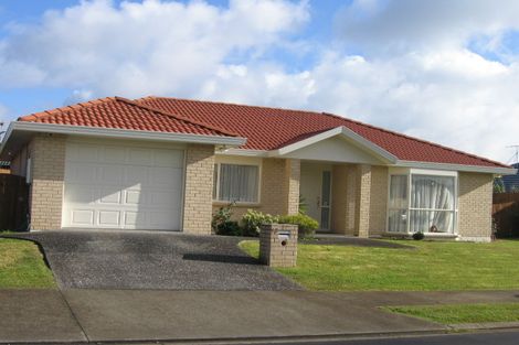 Photo of property in 15 Attymon Lane, East Tamaki, Auckland, 2016