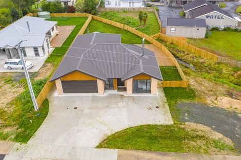 Photo of property in 4 Nore Street, Waihola, Milton, 9073