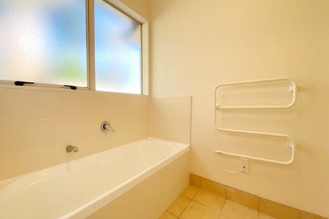 Photo of property in 3 Hawkley Close, Flat Bush, Auckland, 2019