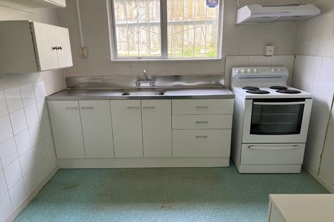 Photo of property in 2/14 Arabi Street, Sandringham, Auckland, 1041