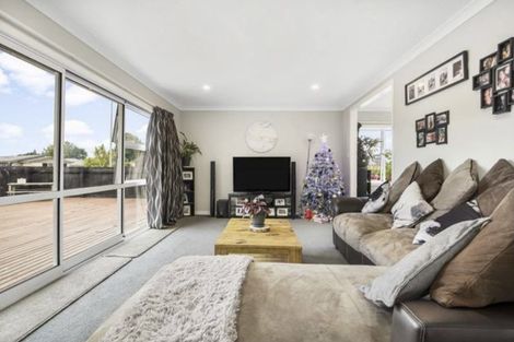 Photo of property in 27 Rossiter Place, Chartwell, Hamilton, 3210