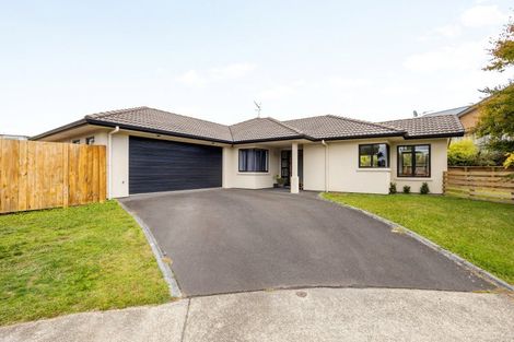 Photo of property in 14 Derbyshire Place, Dinsdale, Hamilton, 3204