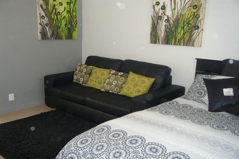 Photo of property in 204 Marine Parade, Mount Maunganui, 3116