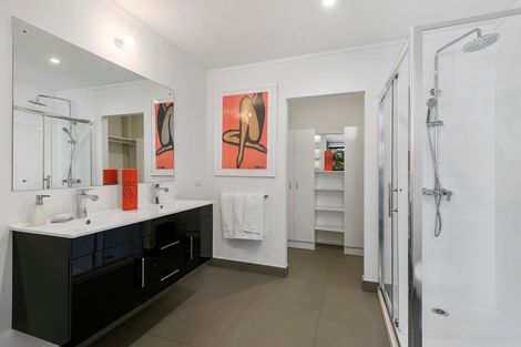 Photo of property in 44 Matua Road, Huapai, Kumeu, 0810