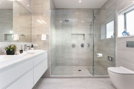 Photo of property in 8/258 Hurstmere Road, Takapuna, Auckland, 0622