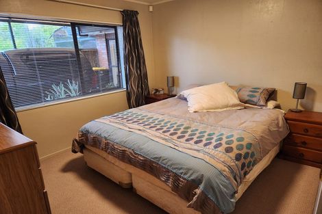 Photo of property in 2/24 Halver Road, Hillpark, Auckland, 2102