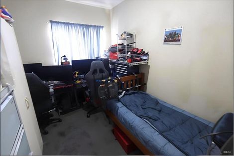 Photo of property in 2 Halswell Street, Mangere East, Auckland, 2024