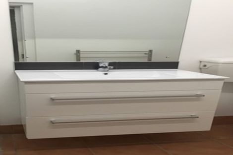 Photo of property in 80 Bell Street, Tawa, Wellington, 5028