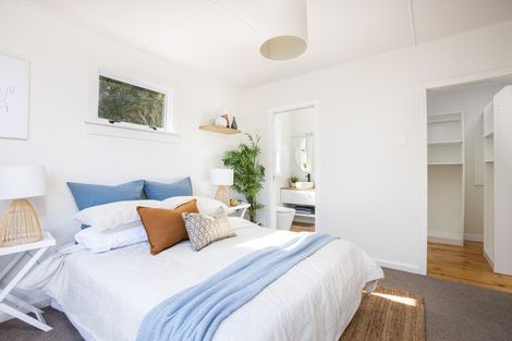 Photo of property in 275 Tukapa Street, Hurdon, New Plymouth, 4310