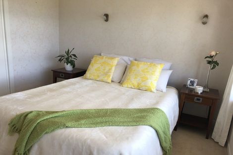 Photo of property in 6 Ipswich Place, Meadowbank, Auckland, 1072