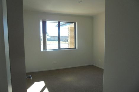 Photo of property in 16 Epping Place, Dinsdale, Hamilton, 3204