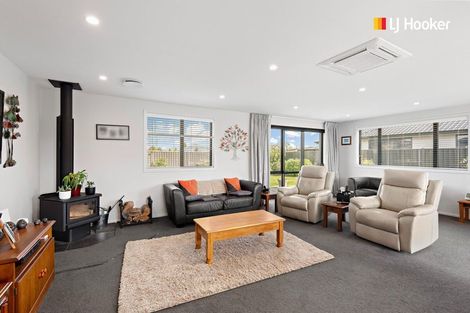 Photo of property in 46 Silver Springs Boulevard, Mosgiel, 9024