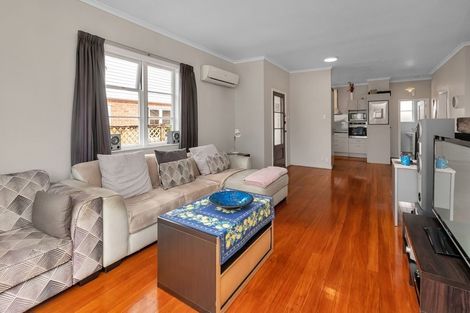 Photo of property in 15 Churchill Street, Kensington, Whangarei, 0112