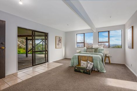 Photo of property in 14 Staysail Place, Whitby, Porirua, 5024