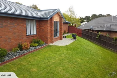Photo of property in 11 Meharg Place, Fairview Heights, Auckland, 0632