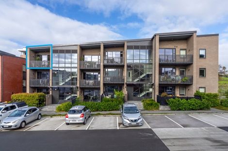 Photo of property in 201/2b Matatiki Street, Northcote, Auckland, 0627