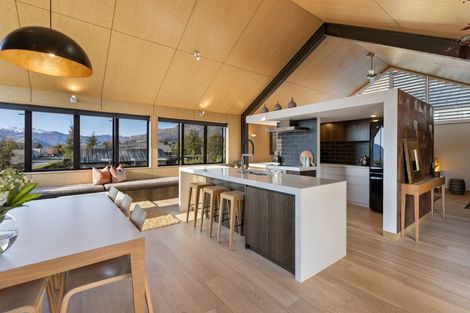 Photo of property in 39 Mcadam Drive, Jacks Point, Queenstown, 9371