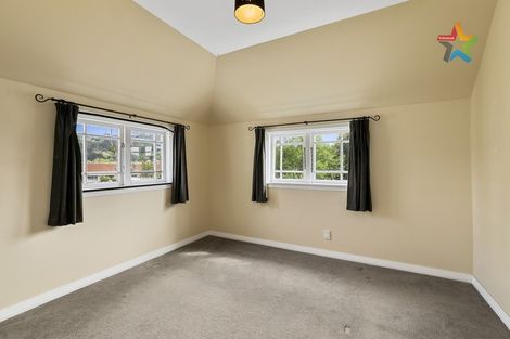 Photo of property in 87 Kings Crescent, Hutt Central, Lower Hutt, 5010