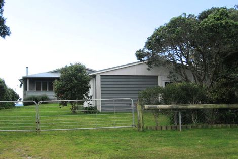 Photo of property in 128 Mangakahia Drive, Whangapoua, Coromandel, 3582