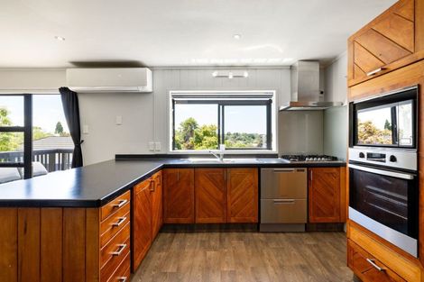 Photo of property in 74 Totara Drive, Pukete, Hamilton, 3200