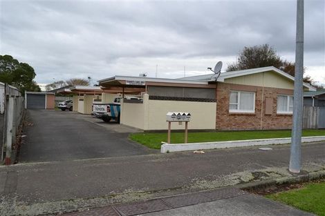 Photo of property in 2/59 West Street, West End, Palmerston North, 4412