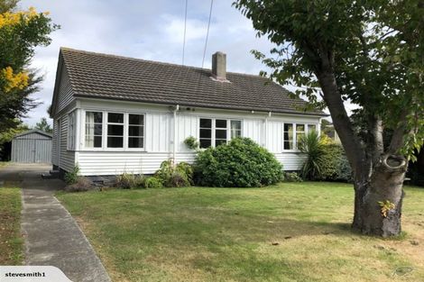 Photo of property in 5 Pitcairn Crescent, Bryndwr, Christchurch, 8053
