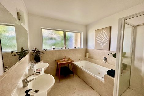 Photo of property in 42 Whitaker Street, Otumoetai, Tauranga, 3110