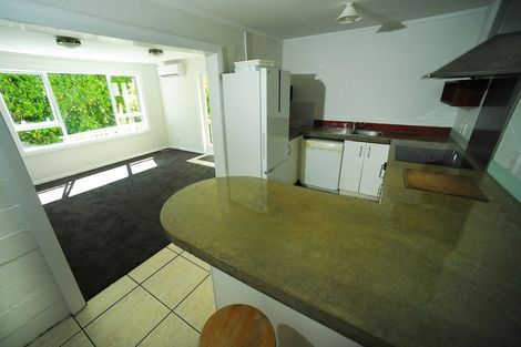 Photo of property in 5 Veronica Street, Brooklyn, Wellington, 6021