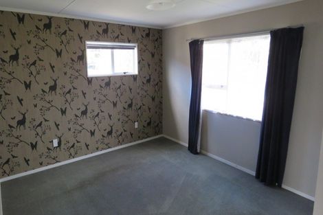 Photo of property in 10 Wembley Place, Richmond Heights, Taupo, 3330