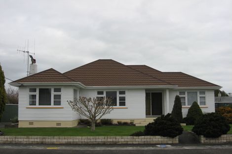 Photo of property in 28 Wilton Street, Levin, 5510