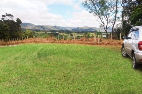 Photo of property in 8 Three Paddock Lane, Fitzherbert, Palmerston North, 4410