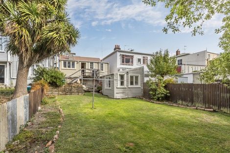 Photo of property in 115 Wallace Street, Mount Cook, Wellington, 6021