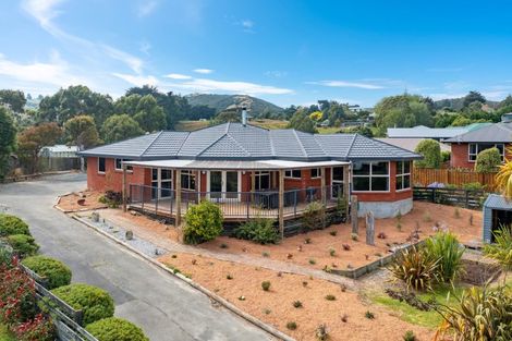 Photo of property in 33 Seaton Road, Portobello, Dunedin, 9014