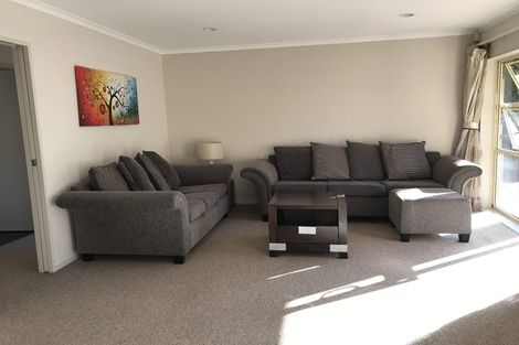 Photo of property in 116 Burswood Drive, Burswood, Auckland, 2013