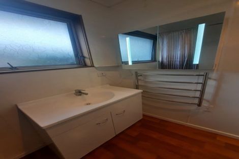 Photo of property in 1/163 View Road, Sunnyvale, Auckland, 0612