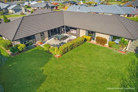 Photo of property in 13 Raymond Place, West Melton, 7618