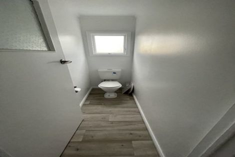 Photo of property in 23 Perrin Place, Kelvin Grove, Palmerston North, 4414