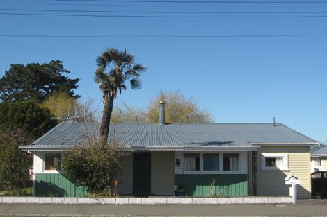 Photo of property in 6 Lower Beaven Street, Marton, 4710