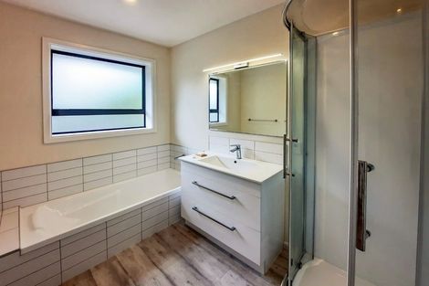 Photo of property in 49 Whitby Street, Burnside, Christchurch, 8053