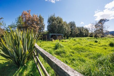 Photo of property in 25b Weka Street, Pohangina, Ashhurst, 4884