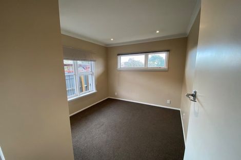 Photo of property in 69 Liverton Crescent, Bishopdale, Christchurch, 8053