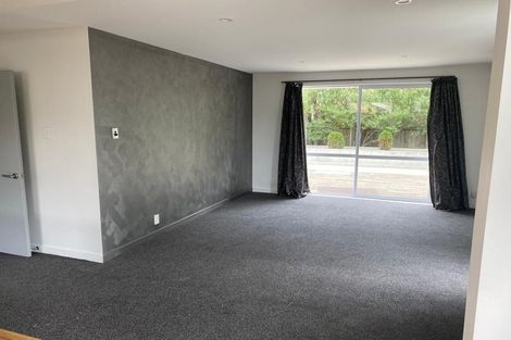 Photo of property in 2a Curzon Place, Parklands, Christchurch, 8083
