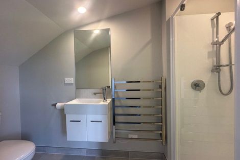 Photo of property in 2 Kawapani Lane, Kumeu, 0810