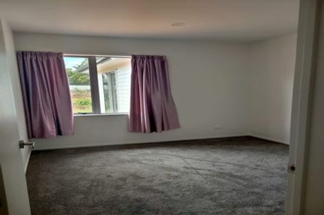 Photo of property in 4 Han Court, Glen Eden, Auckland, 0602