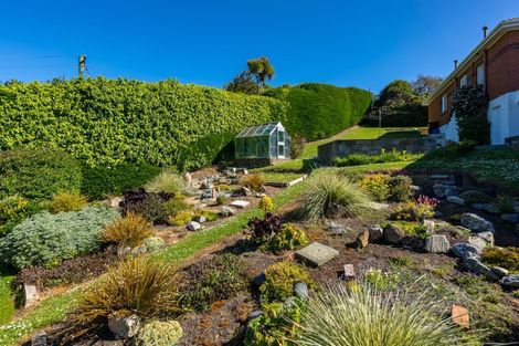 Photo of property in 1 Jane Street, Macandrew Bay, Dunedin, 9014