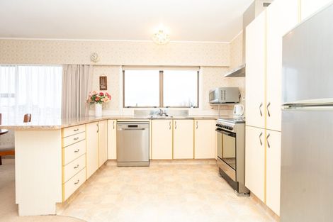 Photo of property in 51 Resthill Crescent, Glenview, Hamilton, 3206