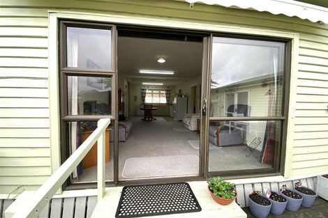 Photo of property in 2 Sinnamon Street, Reefton, 7830