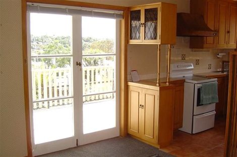 Photo of property in 5 Acacia Road, Torbay, Auckland, 0632