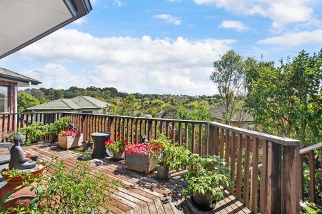 Photo of property in 13 Zeus Avenue, Henderson, Auckland, 0612